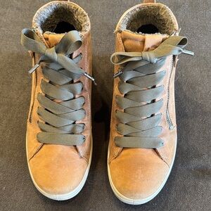 Ecco lace up bites with zipper